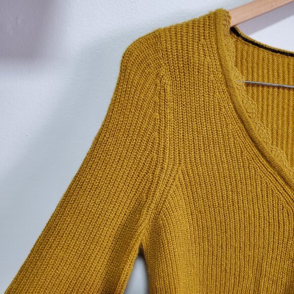 BODEN Kelsey Emma Fair Isle V-Neck Sweater Alpaca Wool Knit Mustard Women's 4 - Picture 4 of 12